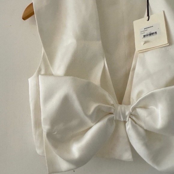 NWT Sandro Passy Bow Crop Top Size 1 — Designer Satin (Defect) - Picture 5 of 11
